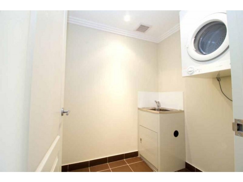 12/13-15 Lydbrook Street, Westmead NSW 2145